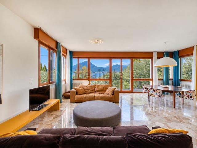 Casa in vendita a Pai di Sotto, Torri del Benaco