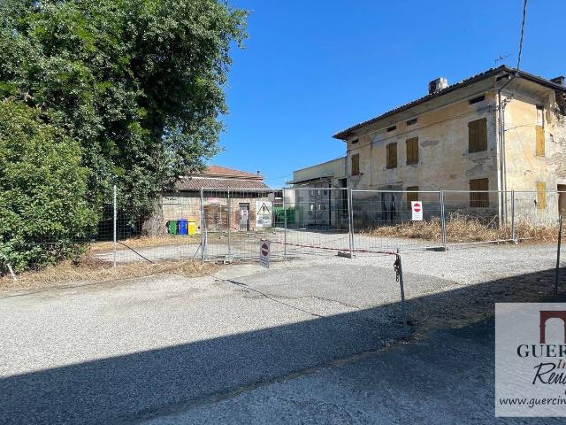 Casa in vendita a Unione Alto Ferrarese, Cento