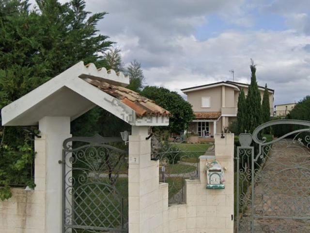 Casa in vendita a Calabria, Crotone