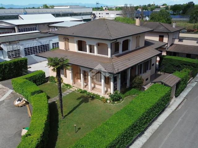 Casa in vendita a Marmirolo, Lombardia