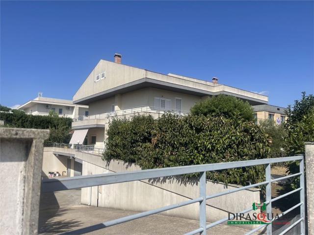 Casa in vendita a Pianetti, Ragusa