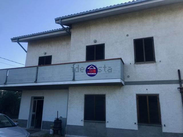 Casa in vendita a Colli al Metauro, Marche