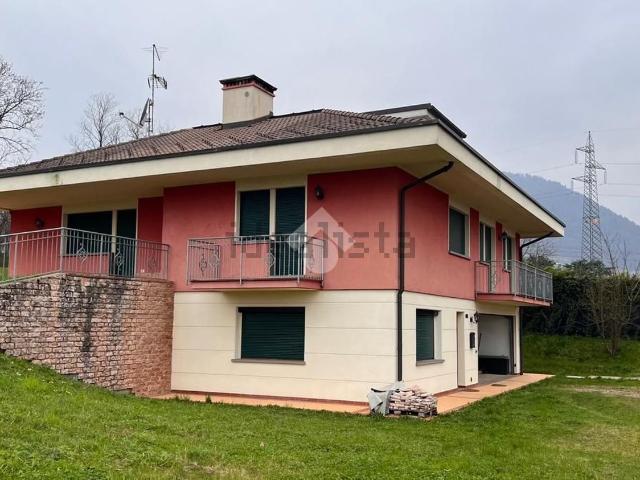 Casa in vendita a Foen, Feltre