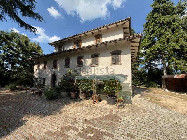 Casa in vendita a Marche, Macerata