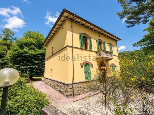 Casa in vendita a San Leo, Palazzo Del Pero