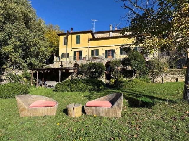 Casa in vendita a San Polo In Chianti, Toscana