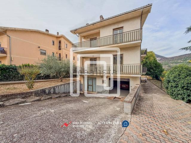 Casa in vendita a Unione dei comuni Terre dei Peligni, Raiano