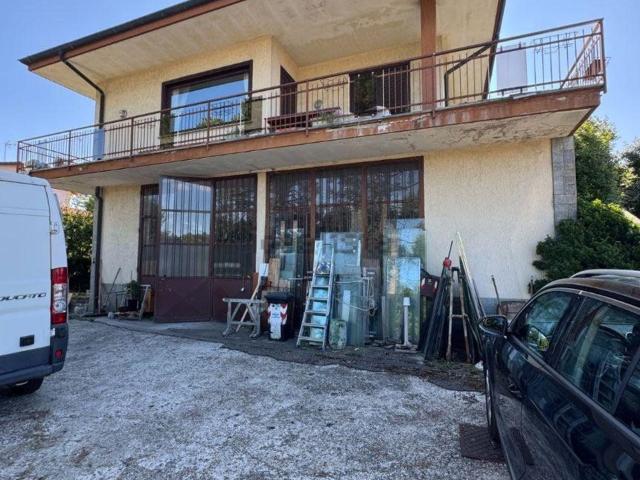 Casa in vendita a Piemonte, Torino