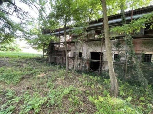 Casa in vendita a Colline Matildiche, Re