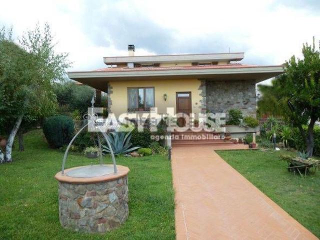 Casa in vendita a Loro Ciuffenna, Toscana
