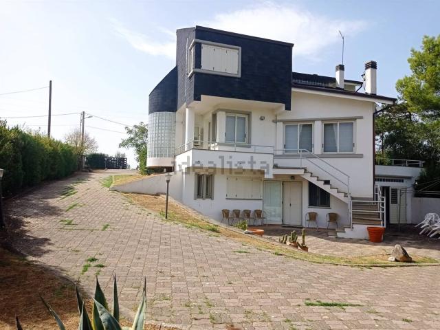 Casa in vendita a Calabria, Cosenza