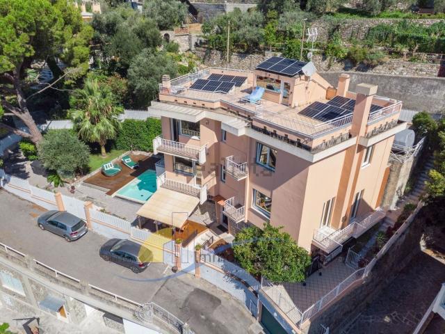 Casa in vendita a Pieve Ligure, Liguria