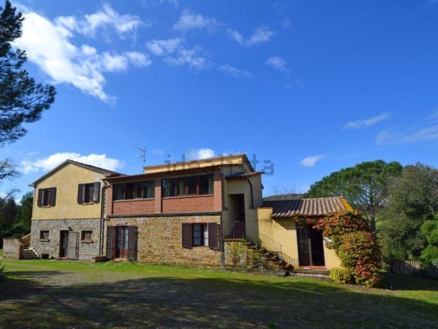 Casa in vendita a Cinigiano, Toscana