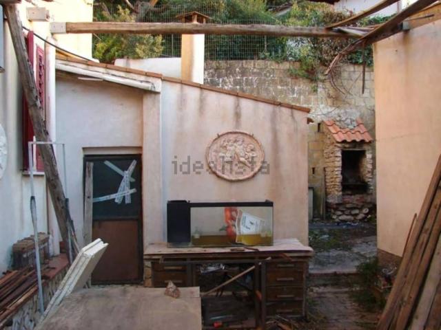 Casa in vendita a Enna, Sicilia