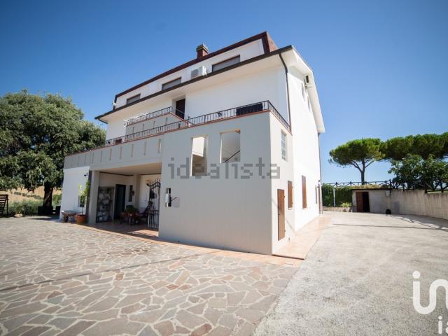 Casa in vendita a Gabriella, Senigallia
