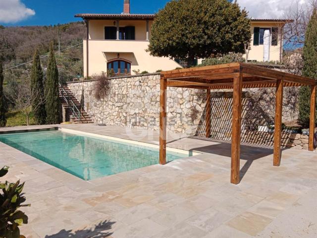 Casa in vendita a Pozzarello, Montevettolini