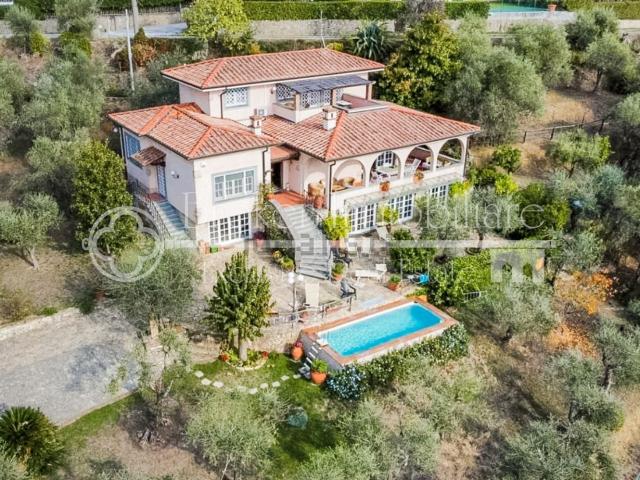 Casa in vendita a Massarosa, Toscana