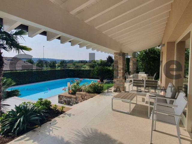Casa in vendita a Padenghe Sul Garda, Lombardia