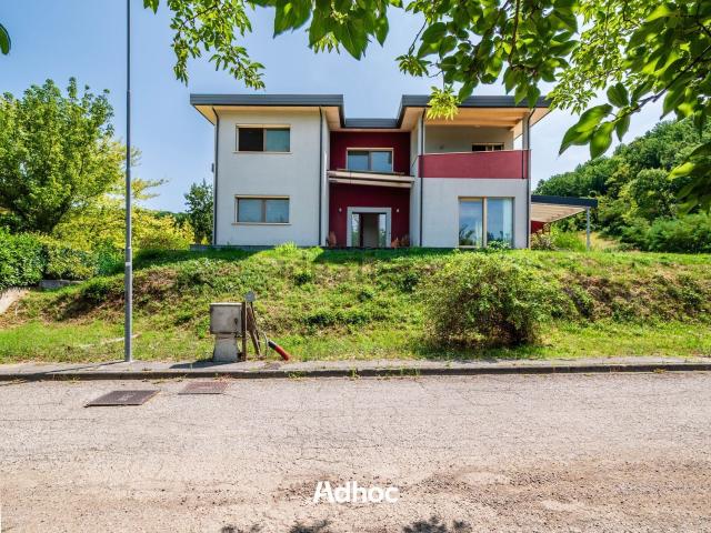 Casa in vendita a Marche, Pesaro E Urbino