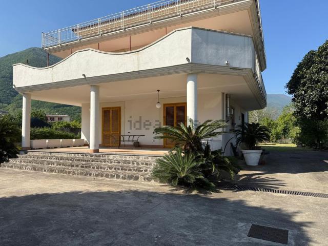 Casa in vendita a Camerelle, Nocera Superiore