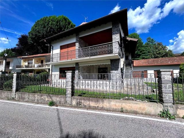 Casa in vendita a Cheglio, Taino