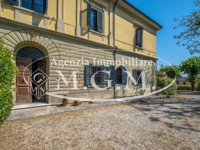 Casa in vendita a San Pietro Belvedere, Toscana
