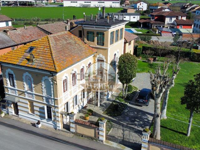 Casa in vendita a Piemonte, Alessandria