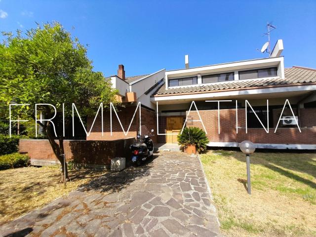 Casa in vendita a Isonzo, Latina