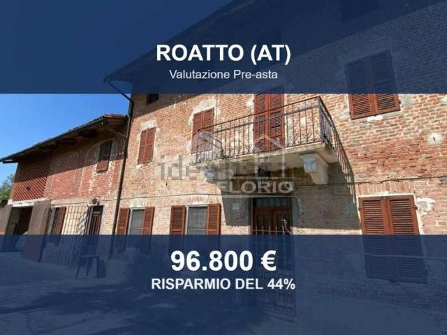 Casa in vendita a Roatto, Asti
