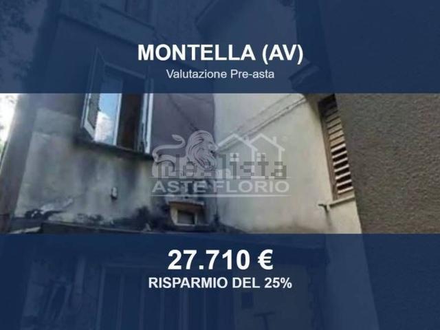 Casa in vendita a Montella, Campania