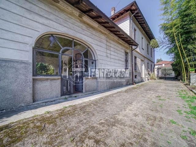 Casa in vendita a Crugnola, Mornago