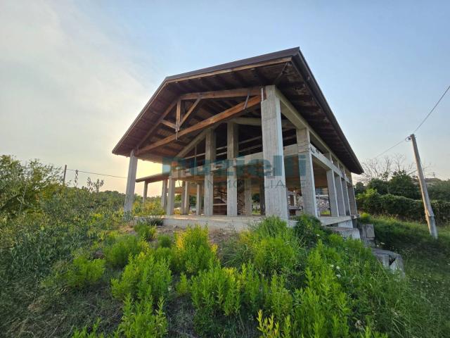 Casa in vendita a Marche, Fermo