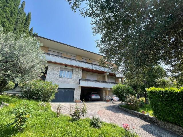 Casa in vendita a Santa Lucia, Cenerente