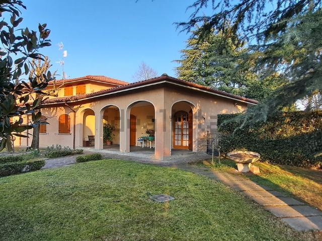 Casa in vendita a Montechiarugolo, Reggio Emilia