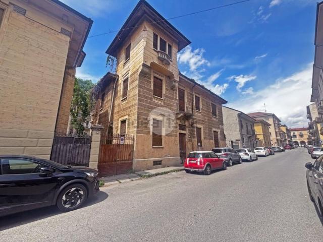 Casa in vendita a Piemonte, Torino