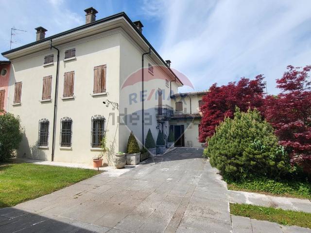 Casa in vendita a Volta Mantovana, Lombardia