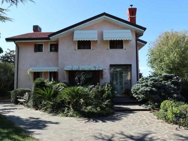 Casa in vendita a Caorle, Venezia