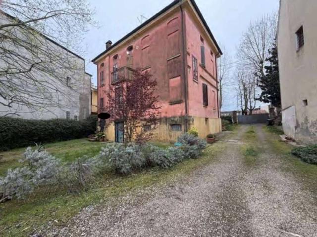 Casa in vendita a Unione Alto Ferrarese, Bondeno