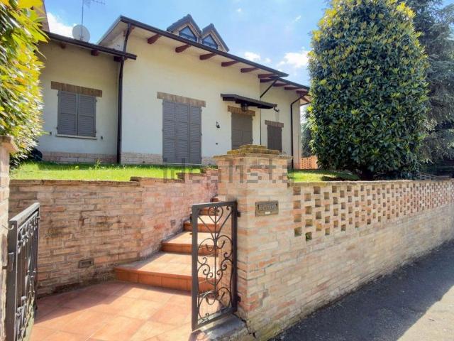 Casa in vendita a Unione di comuni Terre di Castelli, Castelvetro Di Modena