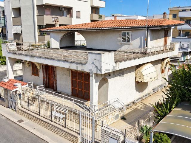 Casa in vendita a Piscina dei preti, Puglia