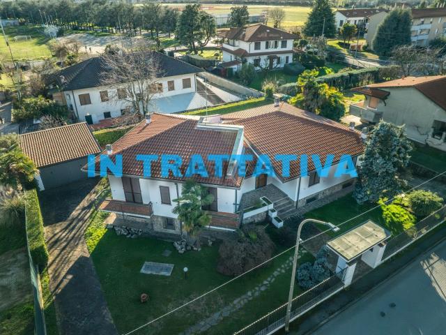 Casa in vendita a Pozzo D'adda, Lombardia
