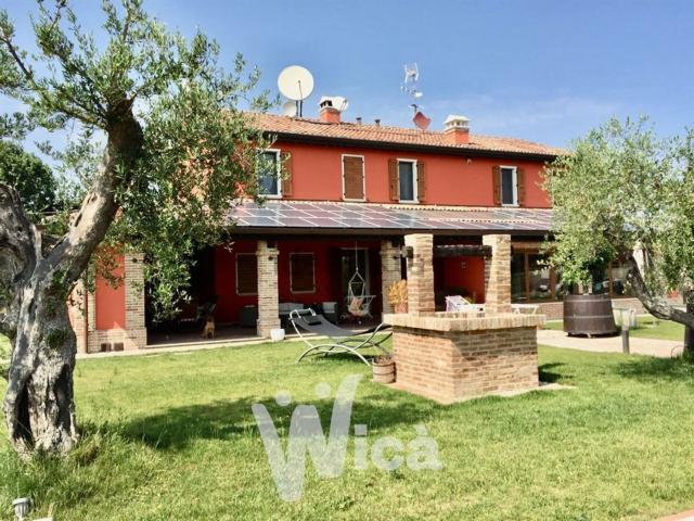 Casa in vendita a Unione dei comuni Valle del Savio, Cesenà