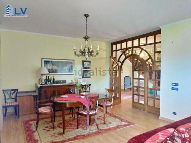 Casa in vendita a Frosinone, Lazio