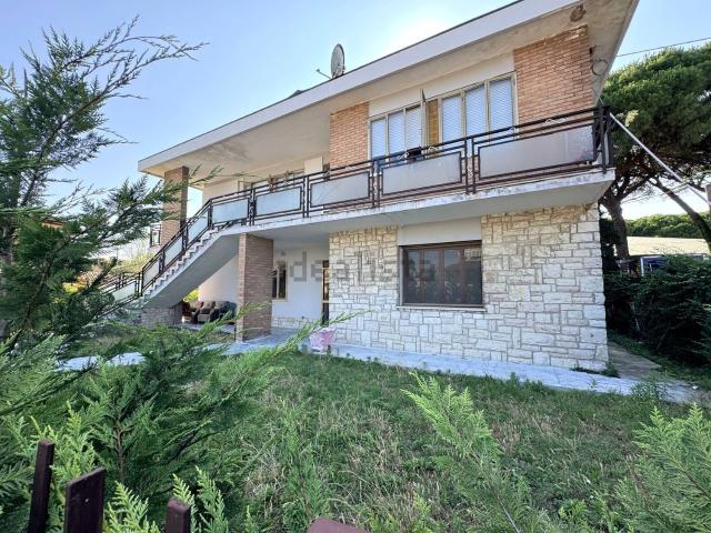 Casa in vendita a Porto Viro, Veneto