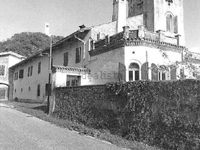 Casa in vendita a Cormons, Friuli-Venezia Giulia