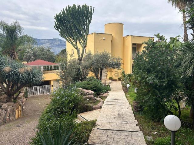 Casa in vendita a VII Circoscrizione, Palermo