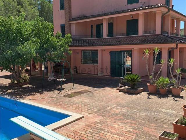 Casa in vendita a San Cataldo, Sicilia
