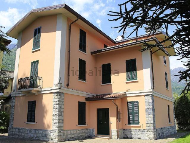 Casa in vendita a Civate, Lombardia