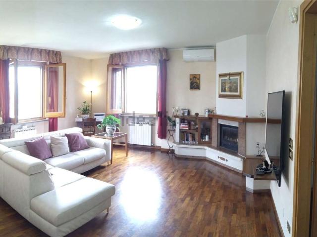 Casa in vendita a Pila, Cenerente