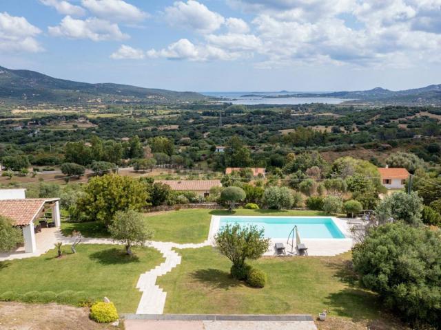 Casa in vendita a San Pantaleo, Sardigna/Sardegna
